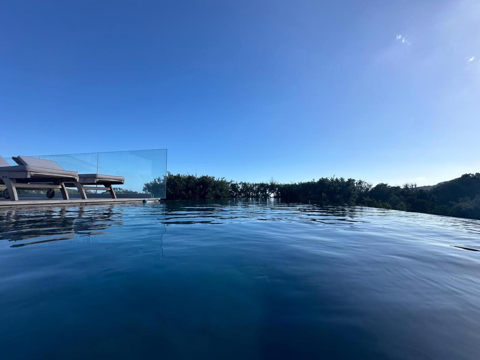 Villa de luxe surplombant la mer, piscine suspendue Pianottoli-Caldarello  Extérieur photo