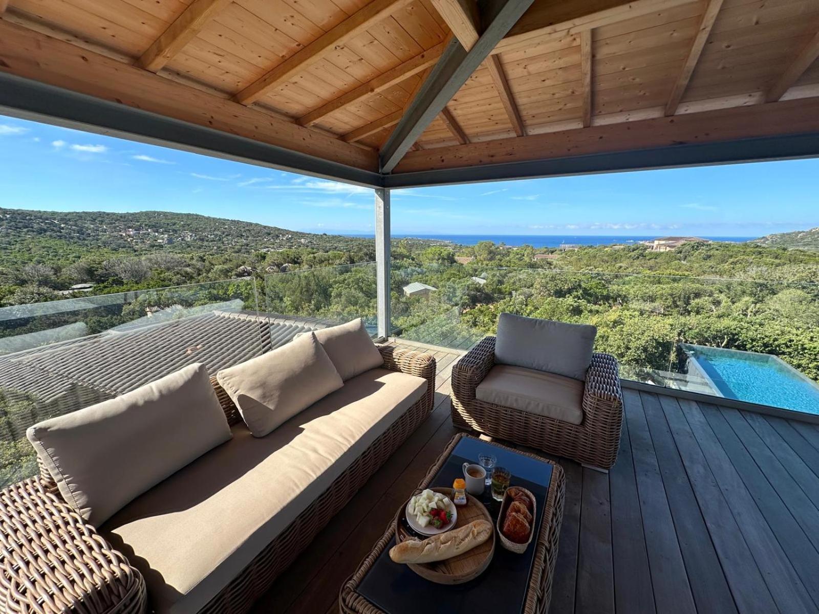 Villa de luxe surplombant la mer, piscine suspendue Pianottoli-Caldarello  Extérieur photo